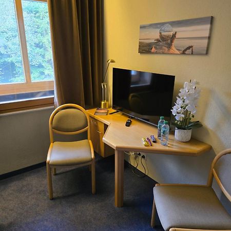 Gasthaus Pension Doerenkrug - Restaurant Augustdorf المظهر الخارجي الصورة