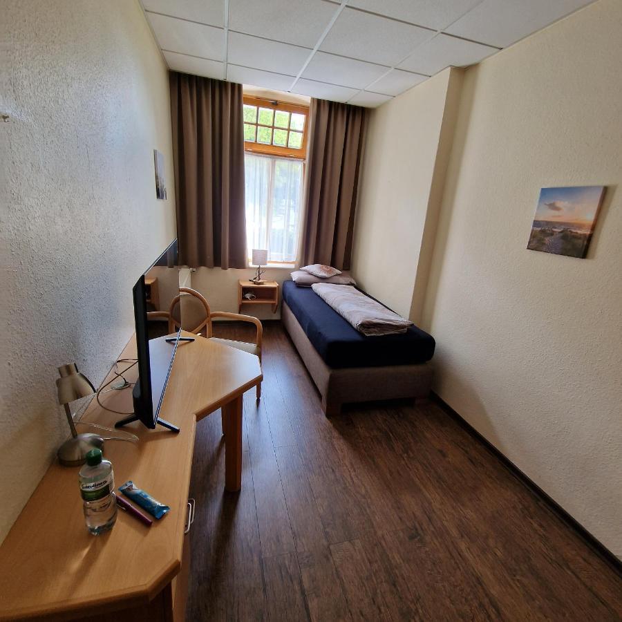 Gasthaus Pension Doerenkrug - Restaurant Augustdorf المظهر الخارجي الصورة